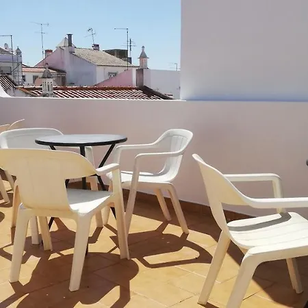 Casa Henrique * Lagos